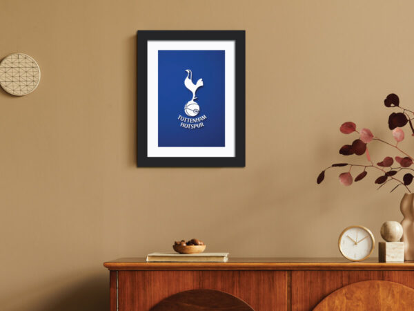 Tottenham Hotspur Football Club 3D Textured Logo Painting - Image 5