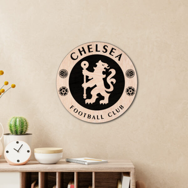 Chelsea FC Wooden Textured Logo Crest - Image 4