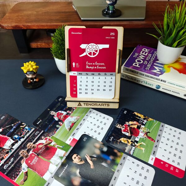 Arsenal Desk Calendar - Image 4